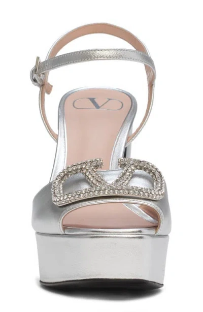 Valentino Garavani Vlogo Signature Metallic Platform Sandal In Silver