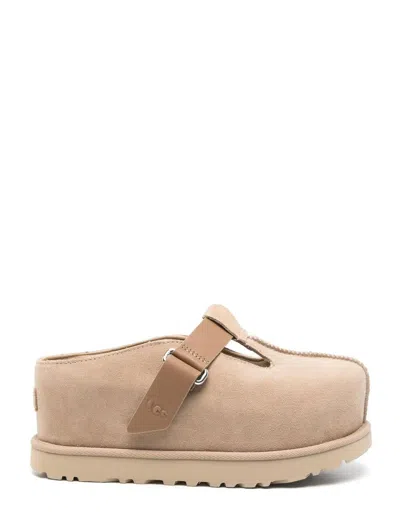 Ugg Goldenstar Beige Suede Slippers In Neutral