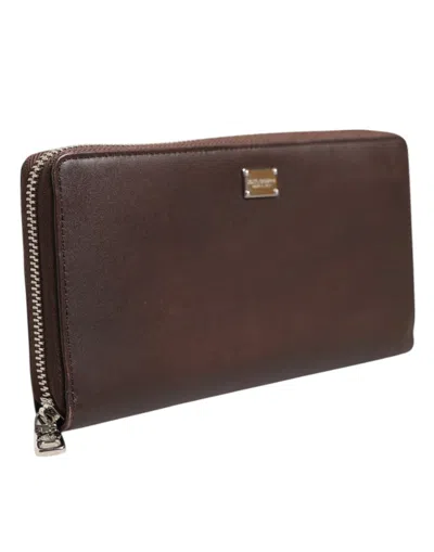 Pre-owned Dolce & Gabbana Brown Calfskin Leather Logo Zip Around Continental Men's Wallet ()