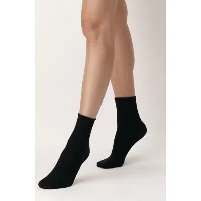 Oroblu Nives Wool Blend Crew Socks In Black