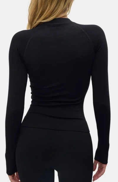 Halfdays Johnson Base Layer Top In Black