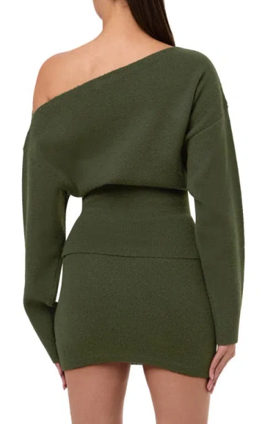 Naked Wardrobe One-shoulder Sweater In Green