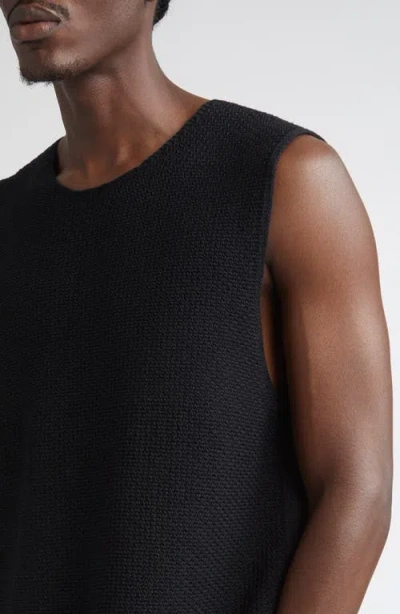 Issey Miyake Homme Plissé  Rustic Knit Sweater Vest In Black