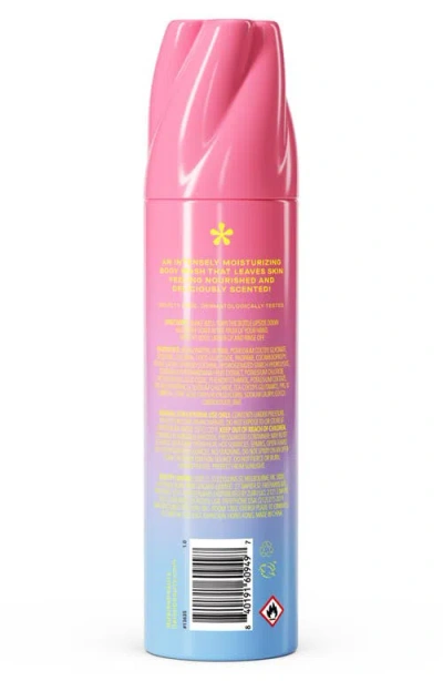 Daise Foaming Body Wash In Red