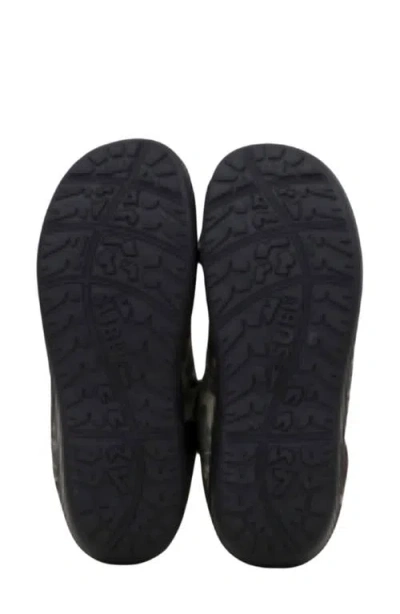 Subu Gender Inclusive Indoor/outdoor Puffer Slipper In Black