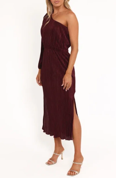 Petal And Pup Petal & Pup Pontee Plissé One-shoulder Midi Dress In Burgundy