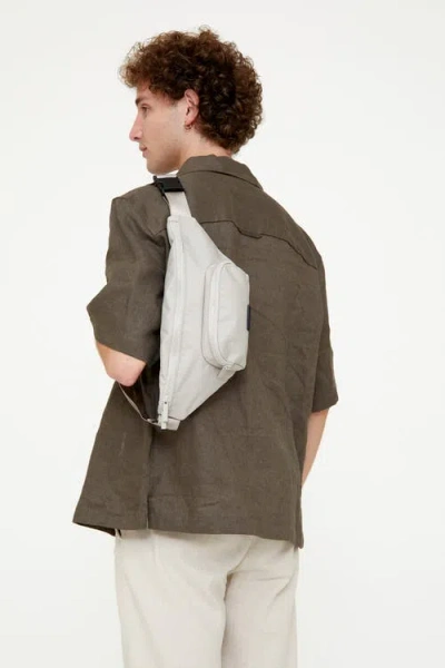 Lefrik Atlas Crossbody In White