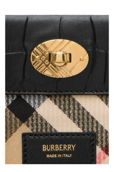 Burberry Cotswolds Pouch In Black