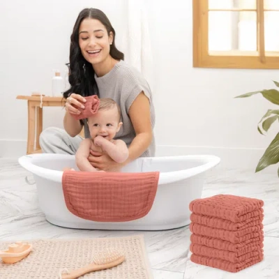 Comfy Cubs Muslin Washcloths In Pink