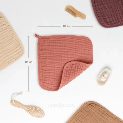 Comfy Cubs Muslin Washcloths In Pink