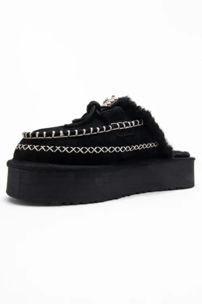 Forever & Always Shoes Yalina Leather Platform Moccasin Slippers In Black
