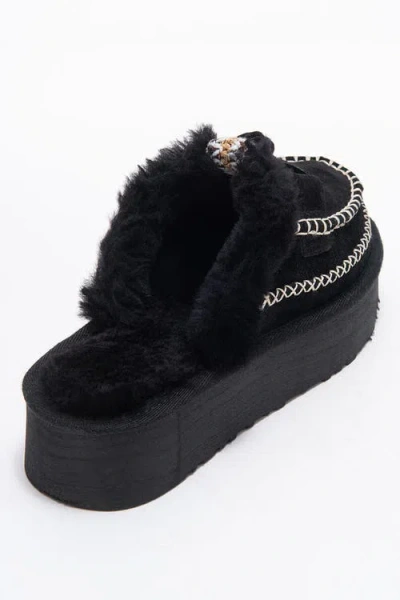 Forever & Always Shoes Yalina Leather Platform Moccasin Slippers In Black