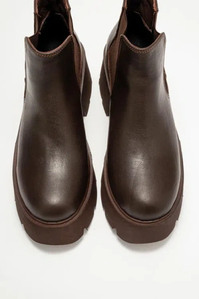 Forever & Always Shoes Clen Leather Platform Chelsea Boot In Brown