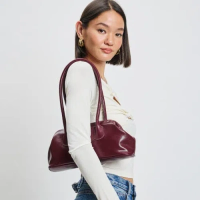 Moda Luxe Ninna Shoulder Bag In Burgundy