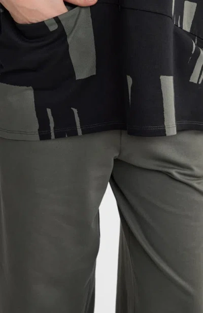 Luukaa Serenna Cropped Darted Pants In Green