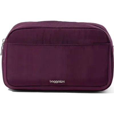 Baggallini Pocket Cosmetic Bag With Brush Organization In Burgundy