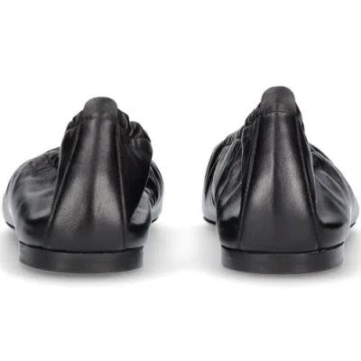 Pretty Ballerinas Rouched Ballet Flat In Black