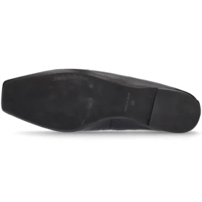 Pretty Ballerinas Rouched Ballet Flat In Black