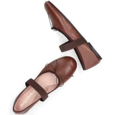 Pretty Ballerinas Round Toe Mary Jane In Brown