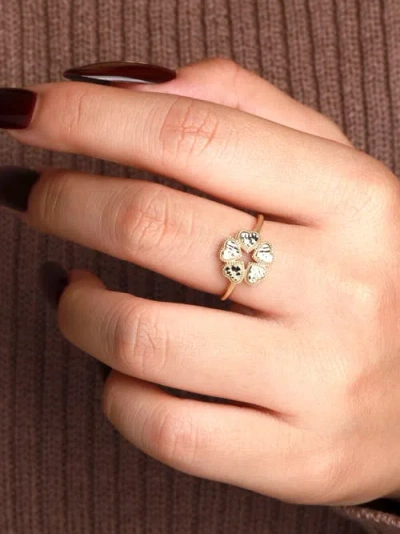 Devata Clover Heart Ring In Gold