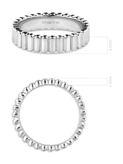 Devata Ribbed Band Ring In Metallic