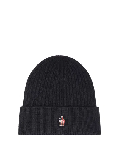 Moncler Hat Extrafine Wool In Blue