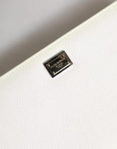 Pre-owned Dolce & Gabbana White Leather Logo Plaque Zip Around Continental Women's Wallet ()