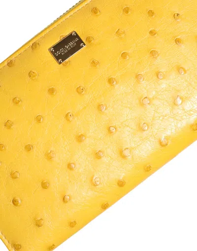 Pre-owned Dolce & Gabbana Yellow Leather Logo Plaque Zip Around Continental Women's Wallet ()
