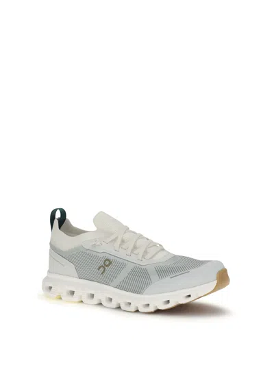 On White Canvas Cloud 6 Versa Sneakers In Multi