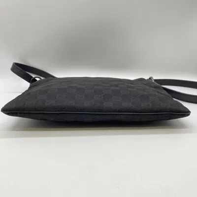 Pre-owned Gucci Black Gg Canvas Shoulder Bag ()