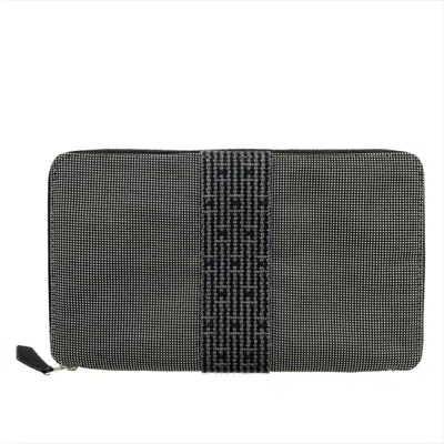 Pre-owned Hermes Gray Polyamide Polyester Long Wallet (bi-fold) ()