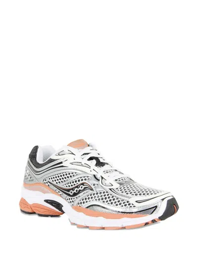 Saucony Progrid Omni 9 Sneakers In Gray