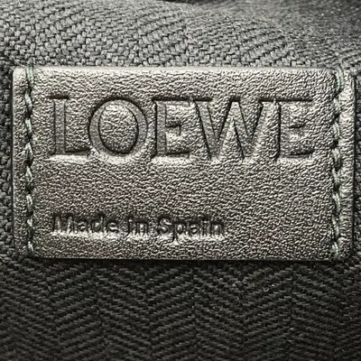 Pre-owned Loewe Black Leather Clutch Bag ()