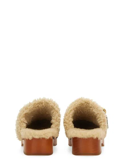 Chloé Jeannette Suede & Shearling Clog In Brown