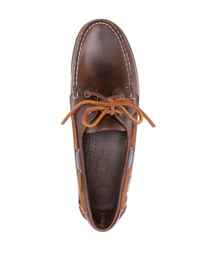 Sebago Round Toe Brogues With Eyelet And Stitching