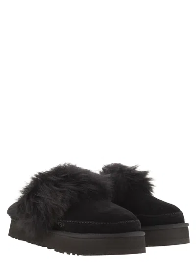 Ugg Disquette Chalet Suede And Sheepskin Slippers In Black