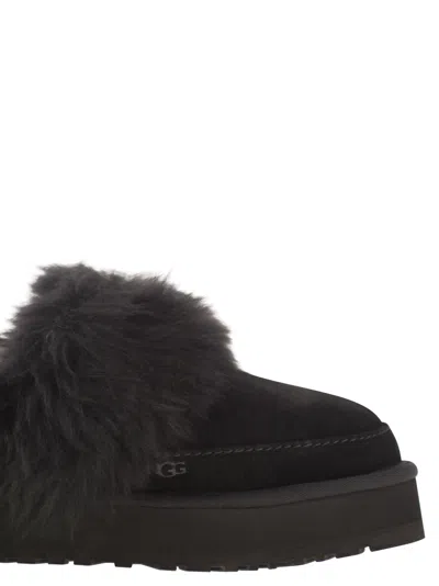 Ugg Disquette Chalet Suede And Sheepskin Slippers In Black