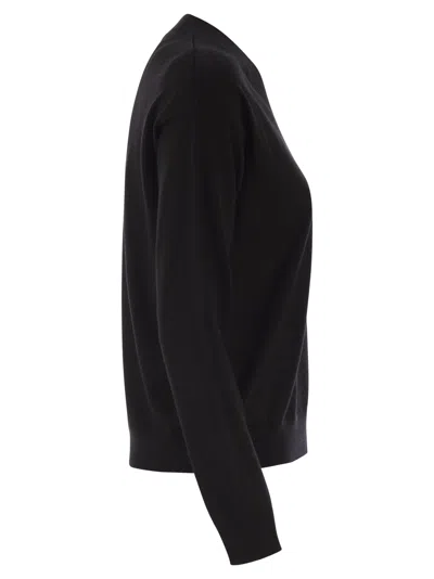 Weekend Max Mara Weekend Maxmara Fiocchi V Neck Jumper In Wool And Cashmere In Black