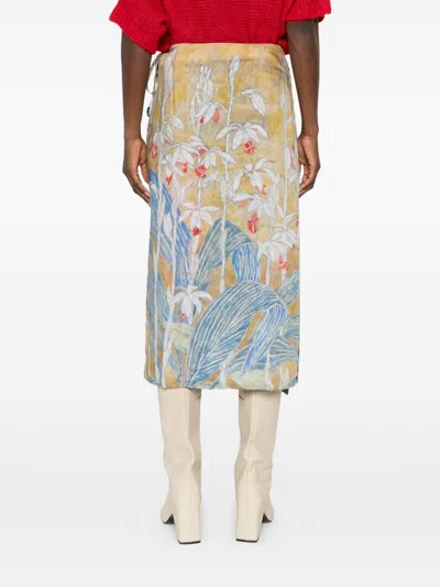 Talking Walls 会说话的墙 In Multi