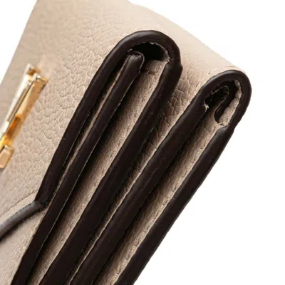 Pre-owned Louis Vuitton Grayish Leather Wallet (tri-fold) ()