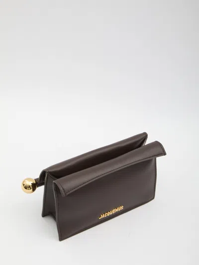 Jacquemus La Petite Pochette Rond Carré In Burgundy