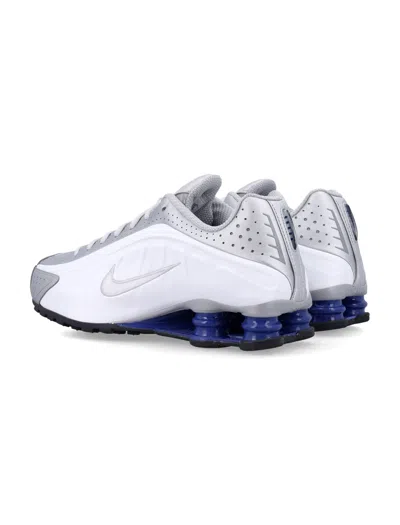 Nike Shox R4 Low-top Trainers In Multi