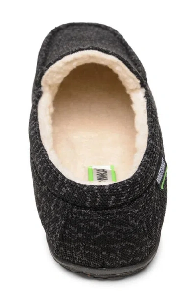 Minnetonka Elm Slipper In Black