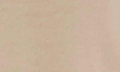 Rdi Crop Button-up Shirt In Neutral