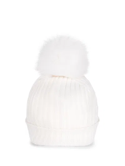 Vanisé Accessories In White