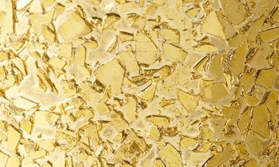 Illume ® Glittering Garland Glitter Glass Candle In Gold