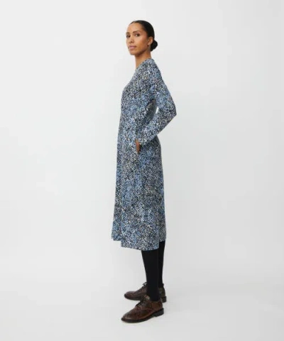Masai Copenhagen Maotobia Fitted Graphic Print Dress In Blue