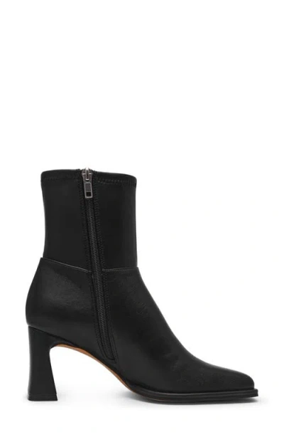 Steve Madden Harp Bootie In Black