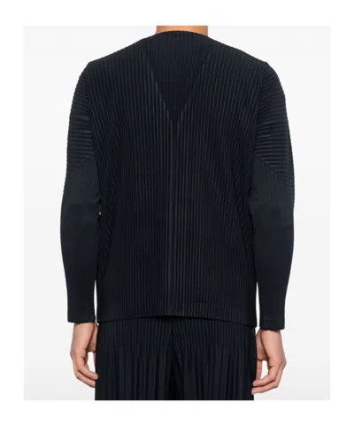 Issey Miyake Long-sleeved Cardigan In Black