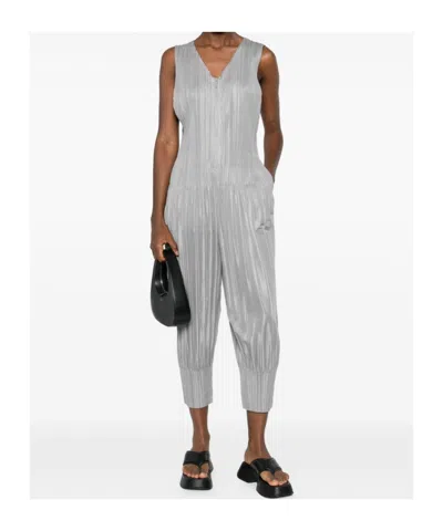 Issey Miyake Sleeveless Bodysuit In Gray